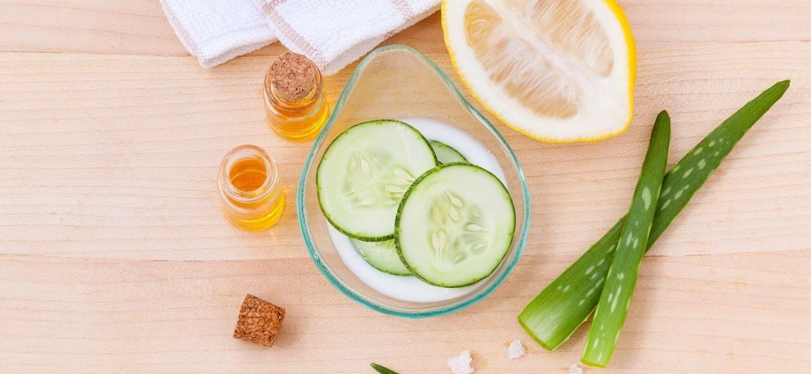 6 Easy Home Remedies for Summer Skin Care